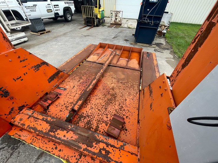 #356-•-forklift-lift-station-(shawano,-wi)-image-10