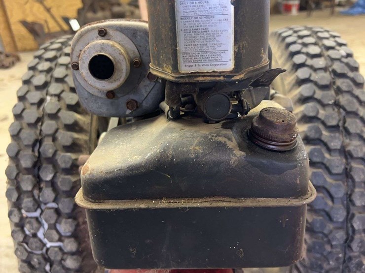 david-bradley-235-image-24