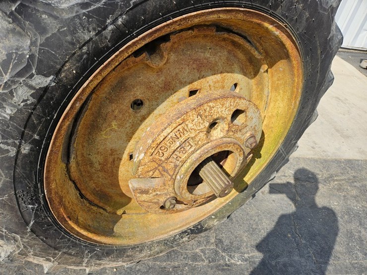 1952-john-deere-model-a-image-39