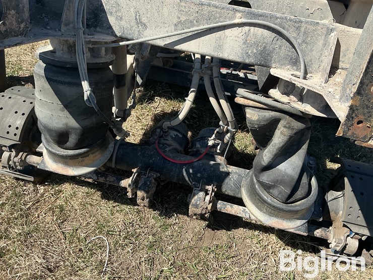 wilson-grain-trailer-image-12