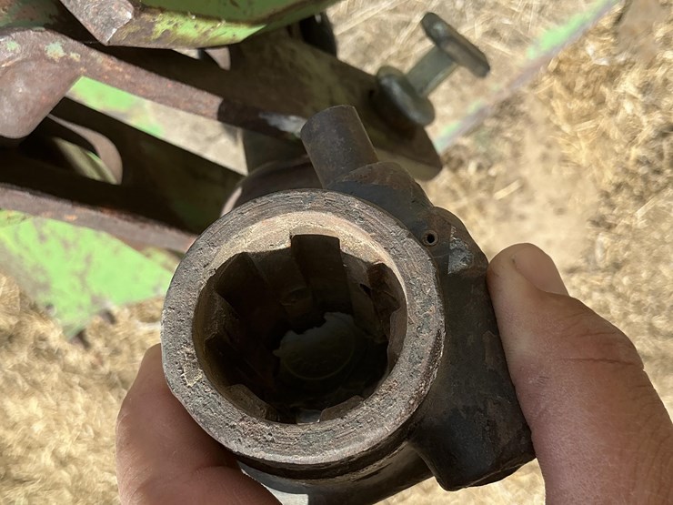 john-deere-205-image-12