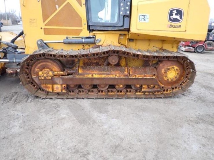 2018-deere-450k-image-35