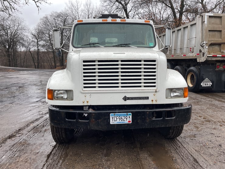 2001-international-4900-image-6