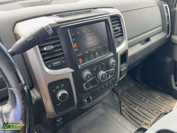 2014-dodge-2500-image-20