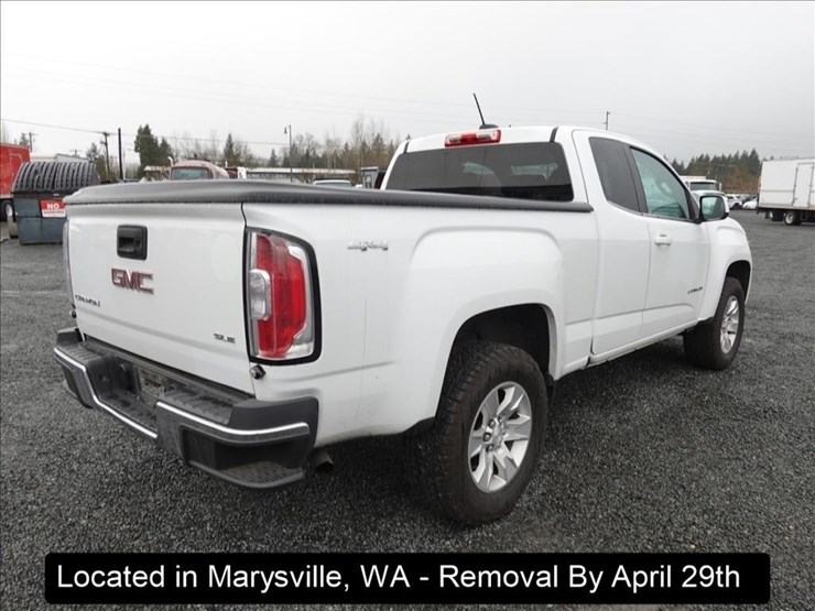 2017-gmc-canyon-image-13