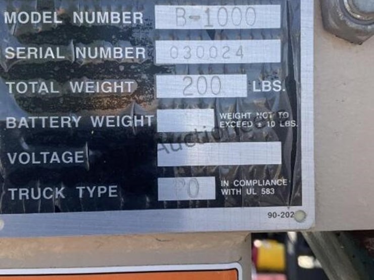 beech-1000lbs-capacity-shop-crane-image-6