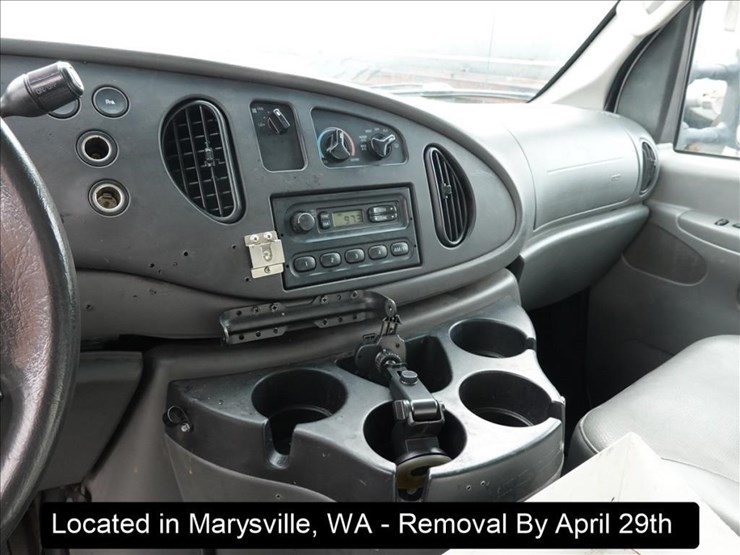 2007-ford-e250-image-4