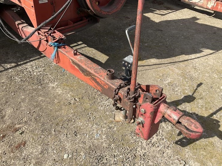 new-holland-515-image-11