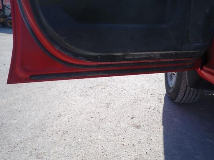 2022-chevrolet-2500hd-image-23