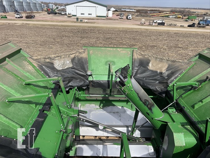 2012-john-deere-s690-image-59