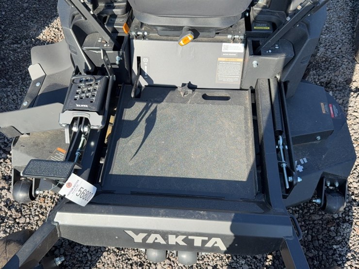 #4054-•-yakta-yxr-710-zero-turn-mower-image-5