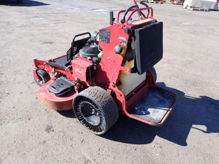 2021-toro-grand-stand-72505-stand-on-409347491-image-7