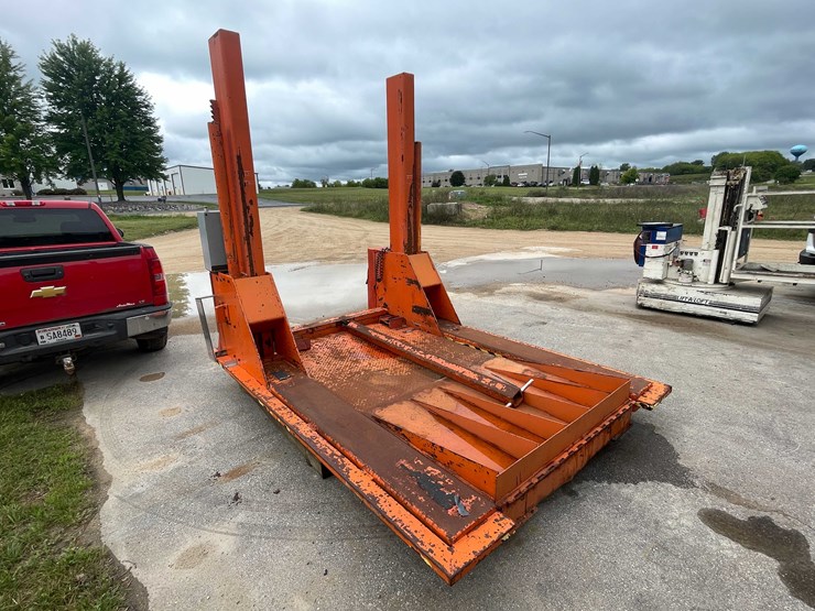 #356-•-forklift-lift-station-(shawano,-wi)-image-5