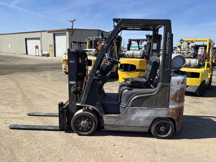 2007-nissan-mcp1f2a25lv-image-4