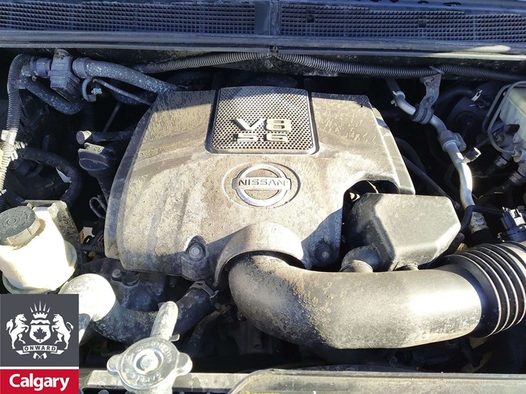 2015-nissan-titan-image-24