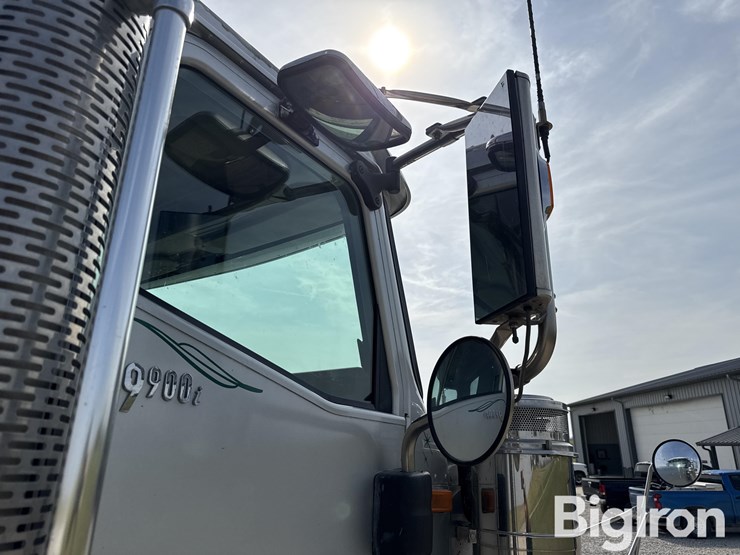 2013-international-9900-image-15