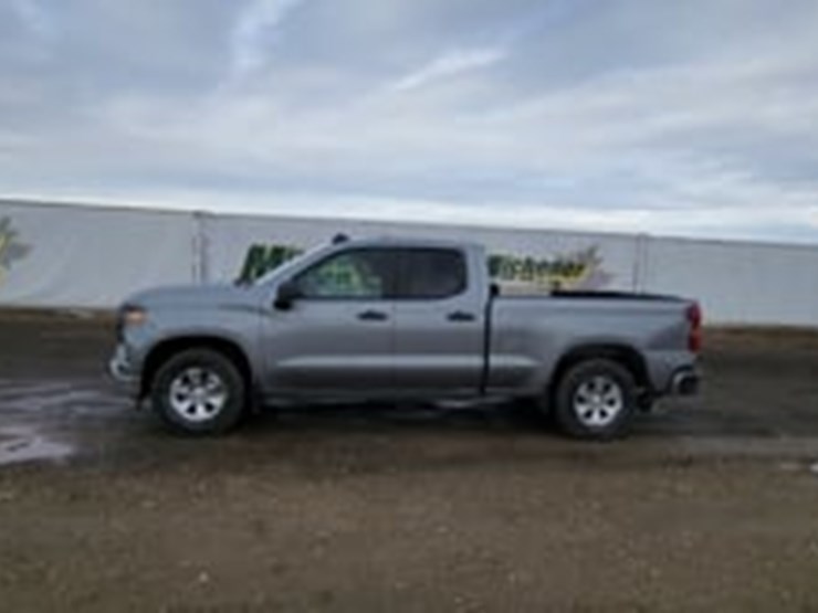 2023-chevrolet-silverado-1500-image-5