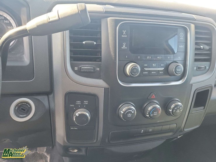 2013-dodge-1500-image-14