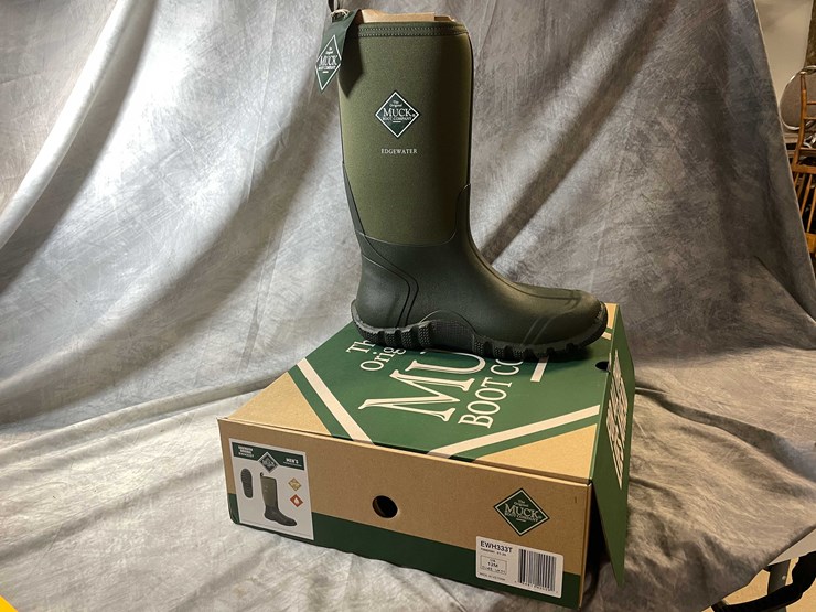 #10124-•-muck-boots-edgewater-all-purpose-knee-high-boot-image-1