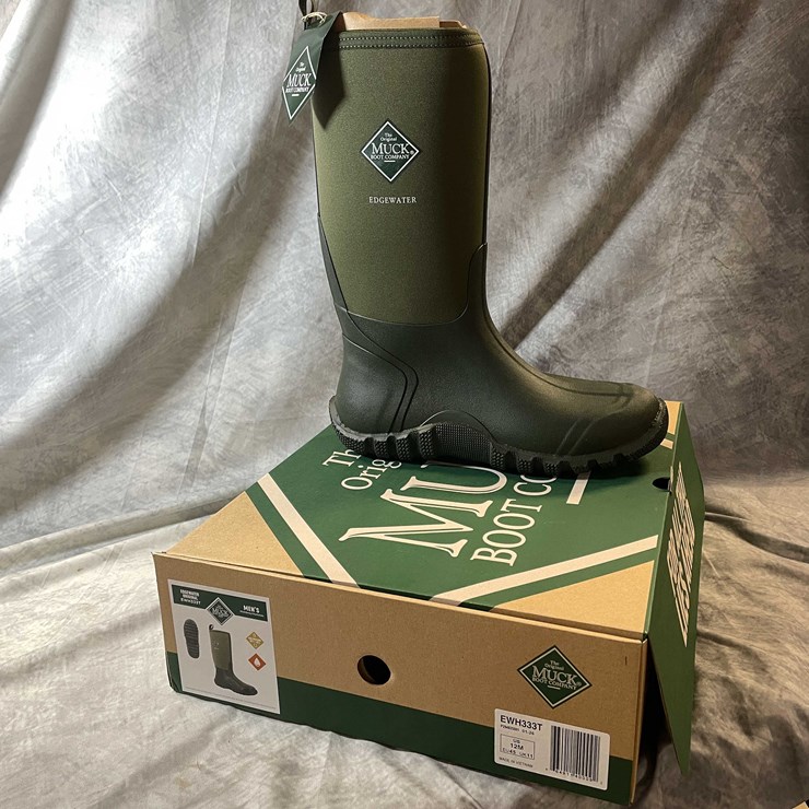 #10124 • Muck Boots Edgewater All Purpose Knee High Boot