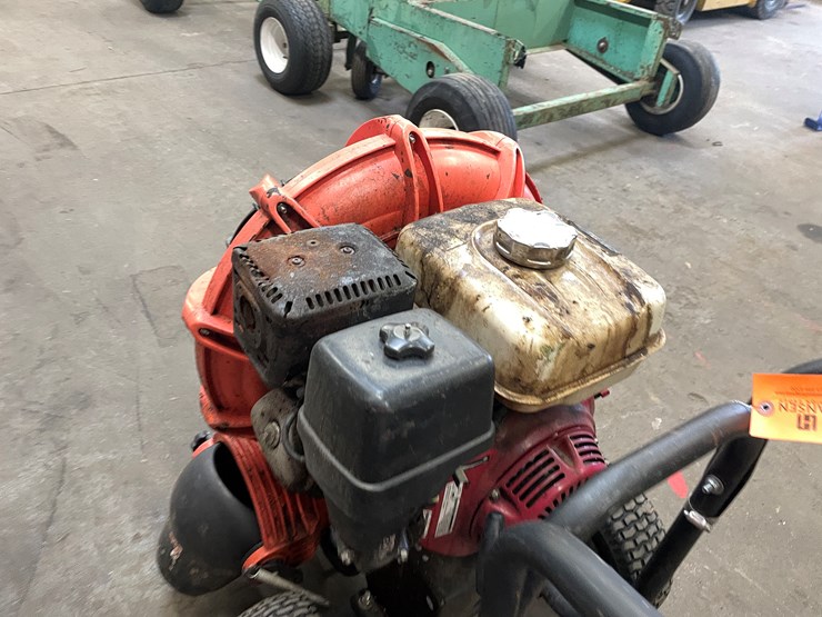 #2533-•-billy-goat-walk-behind-blower-(columbia-heights,-mn)-image-9