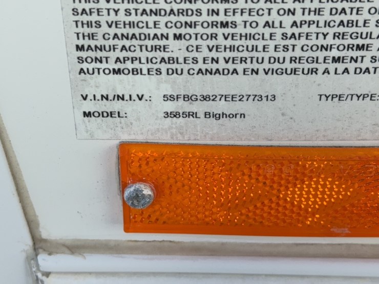 #3003-•-2014-big-horn-39'-5th-wheel-camper-image-5