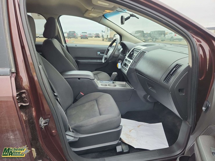 2010-ford-edge-sel-image-17