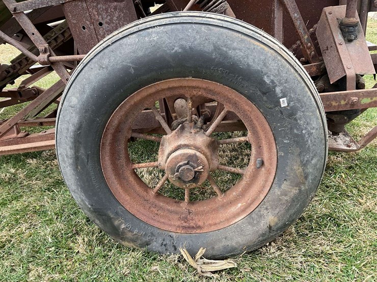 john-deere-binder-image-20