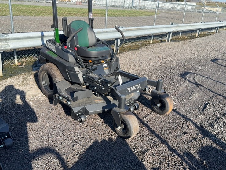#4028-•-yakta-yxr-320-zero-turn-mower-image-6