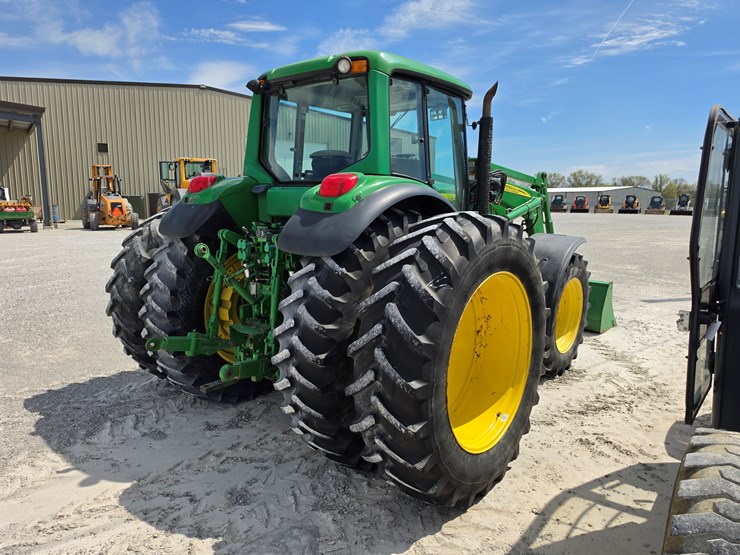 2006-john-deere-7520-image-10