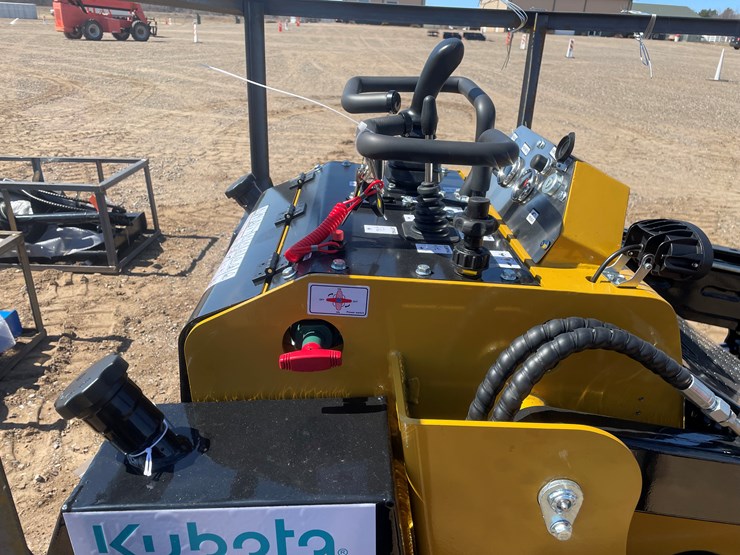 #374-•-unused-2026-cfg-skid-steer-loader-(princeton,-mn)-image-14