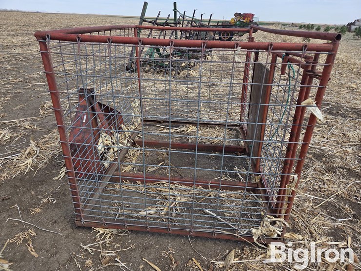 automatic-redtop-3-pt-livestock-carrier-image-8