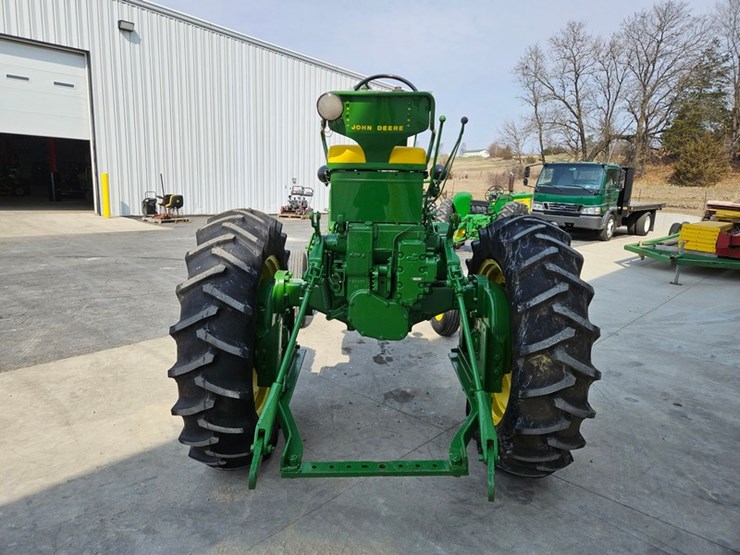 1959-john-deere-730-image-4