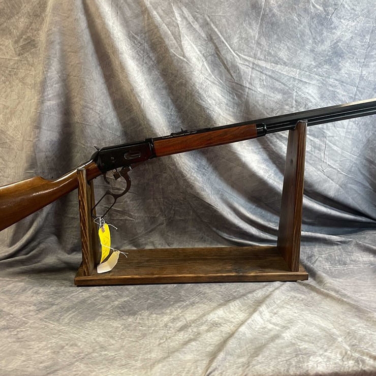 #10135 • Winchester 94 Canadian Contonnial, 30-30 WIN Lever Action Rifle, SN: 19557