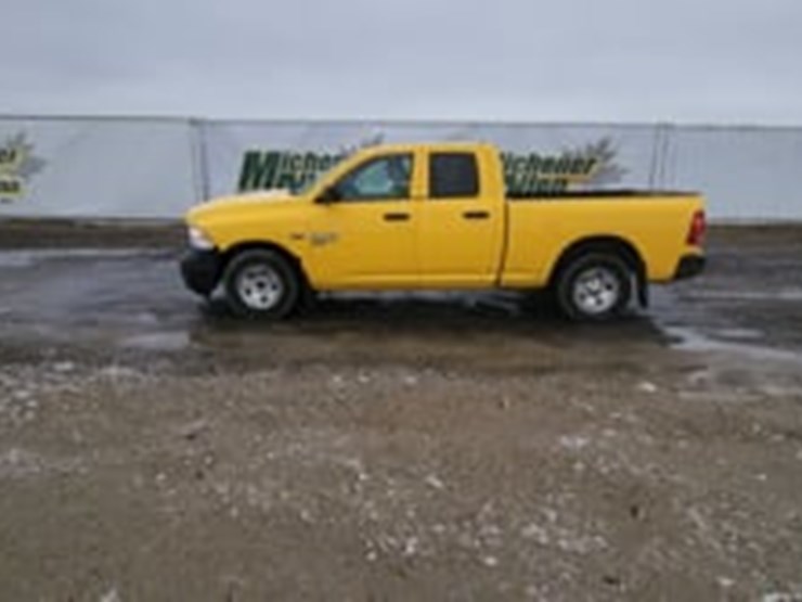 2019-ram-1500-classic-image-5