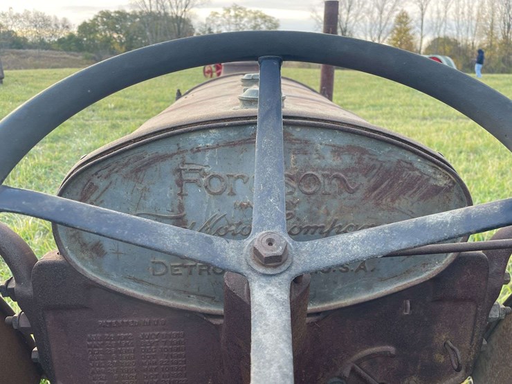 1927-fordson-tractor-image-43