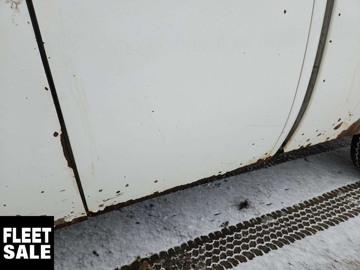 2013-chevrolet-silverado-1500-image-41