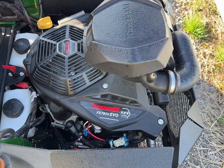 #4061-•-yakta-yxr-710-zero-turn-mower-image-9