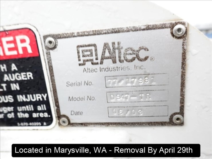 2003-freightliner-fl80-image-18