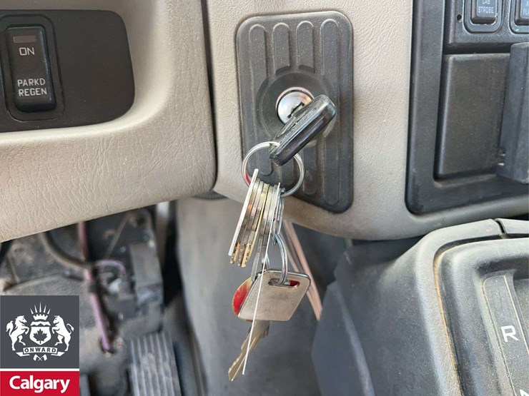 2012-international-durastar-4300-image-23