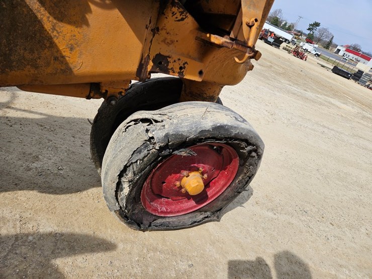 minneapolis-moline-z-image-37