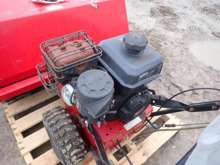 toro-power-broom-36-in.-walk-behind-rotary-broom-image-9