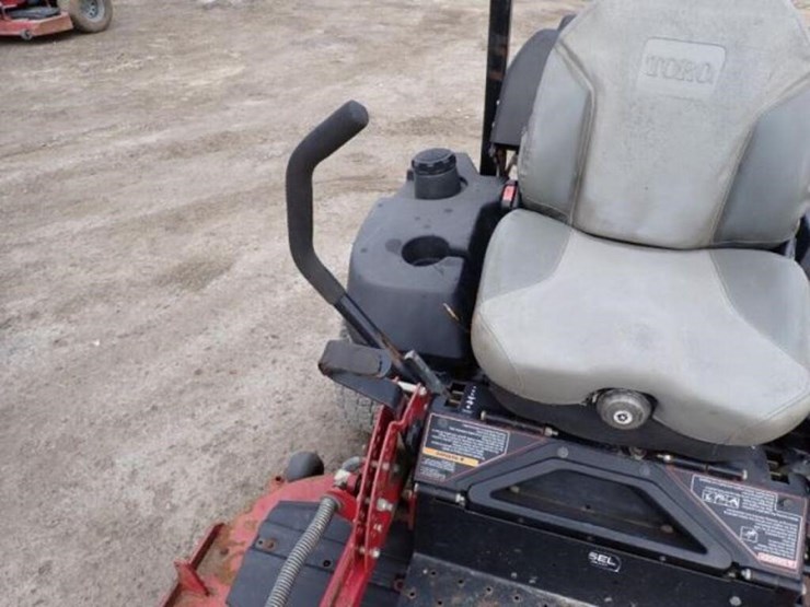 2014-toro-z-master-mower-74267314000240-image-12