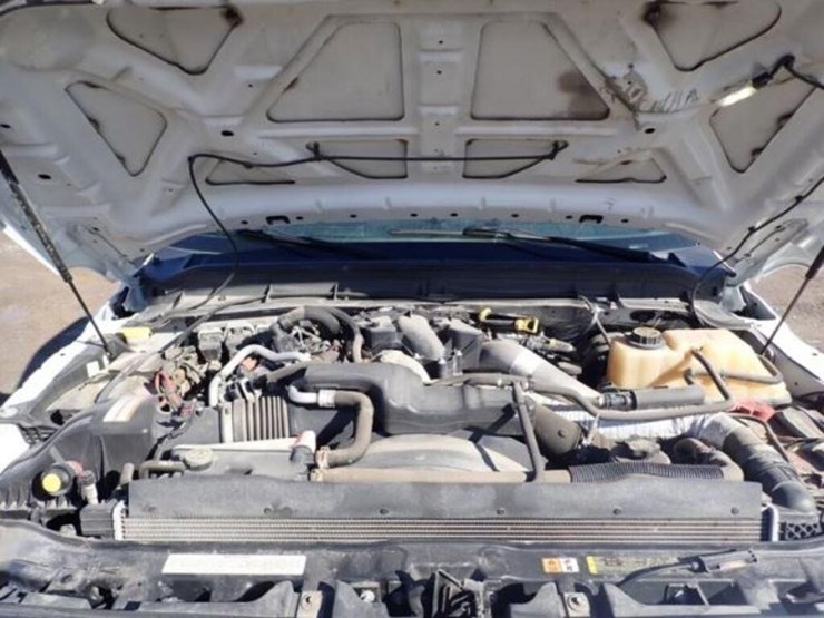 2016-ford-f350-xlt-image-20