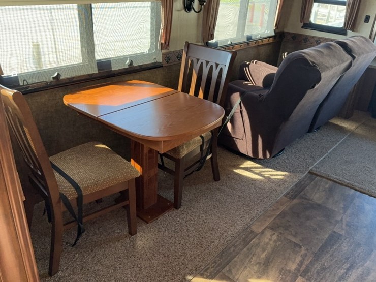 #3003-•-2014-big-horn-39'-5th-wheel-camper-image-19