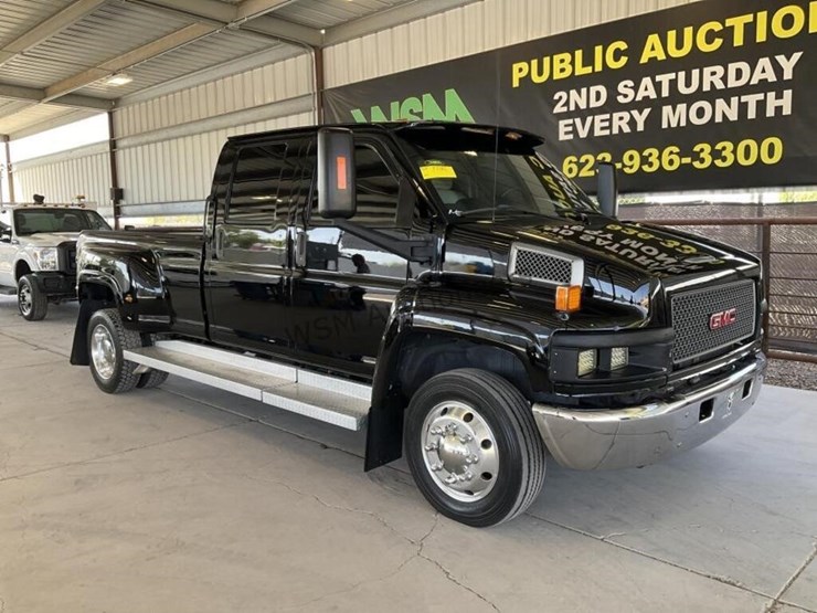 2006-gmc-topkick-image-2