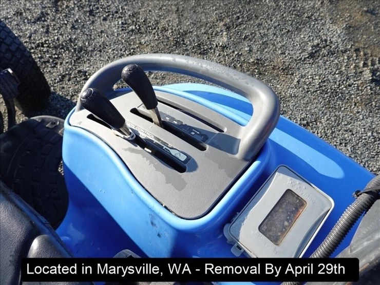 2003-new-holland-tc33d-image-20