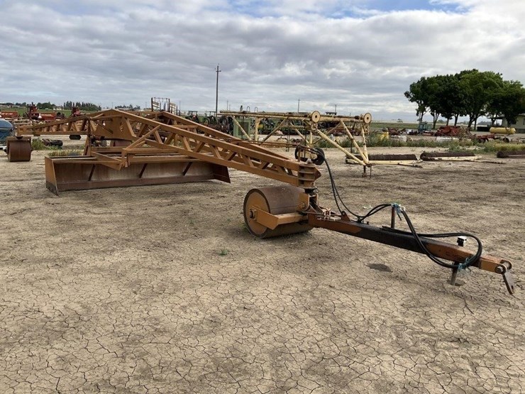 custom-14'x30'-triplane-image-3