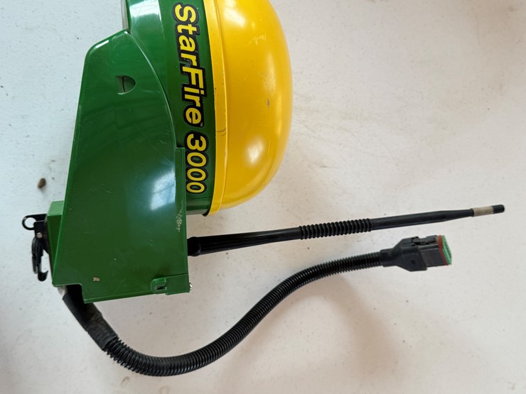 john-deere-3000-image-5