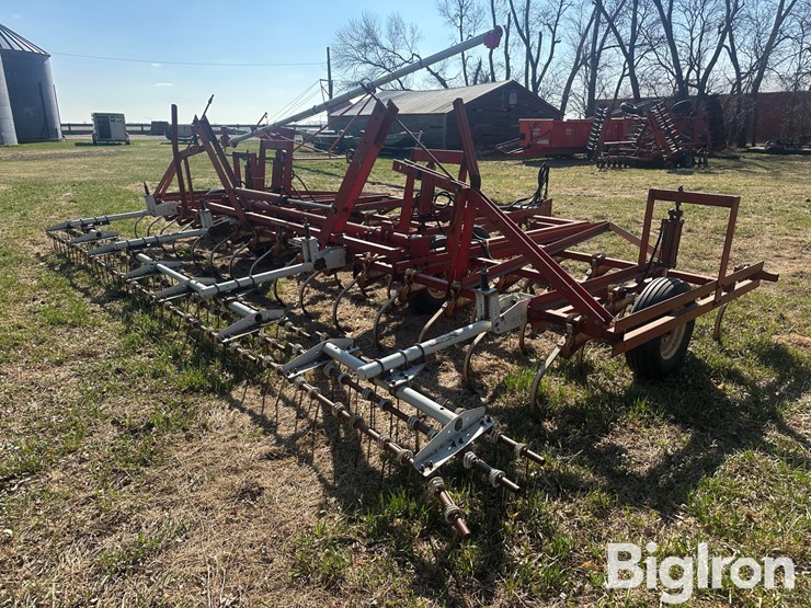 international-45-image-5